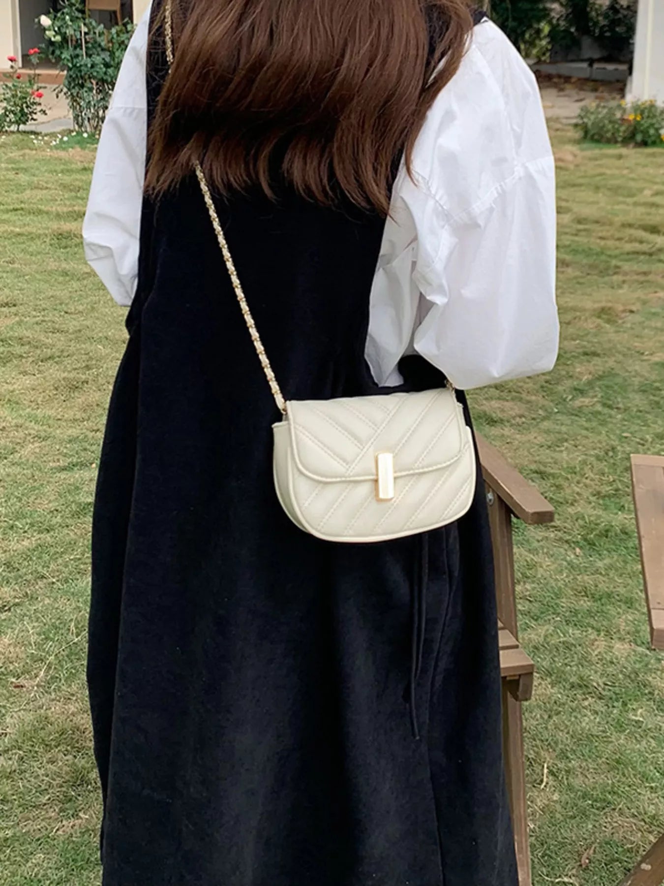 Quilted Flap Chain Crossbody Bag