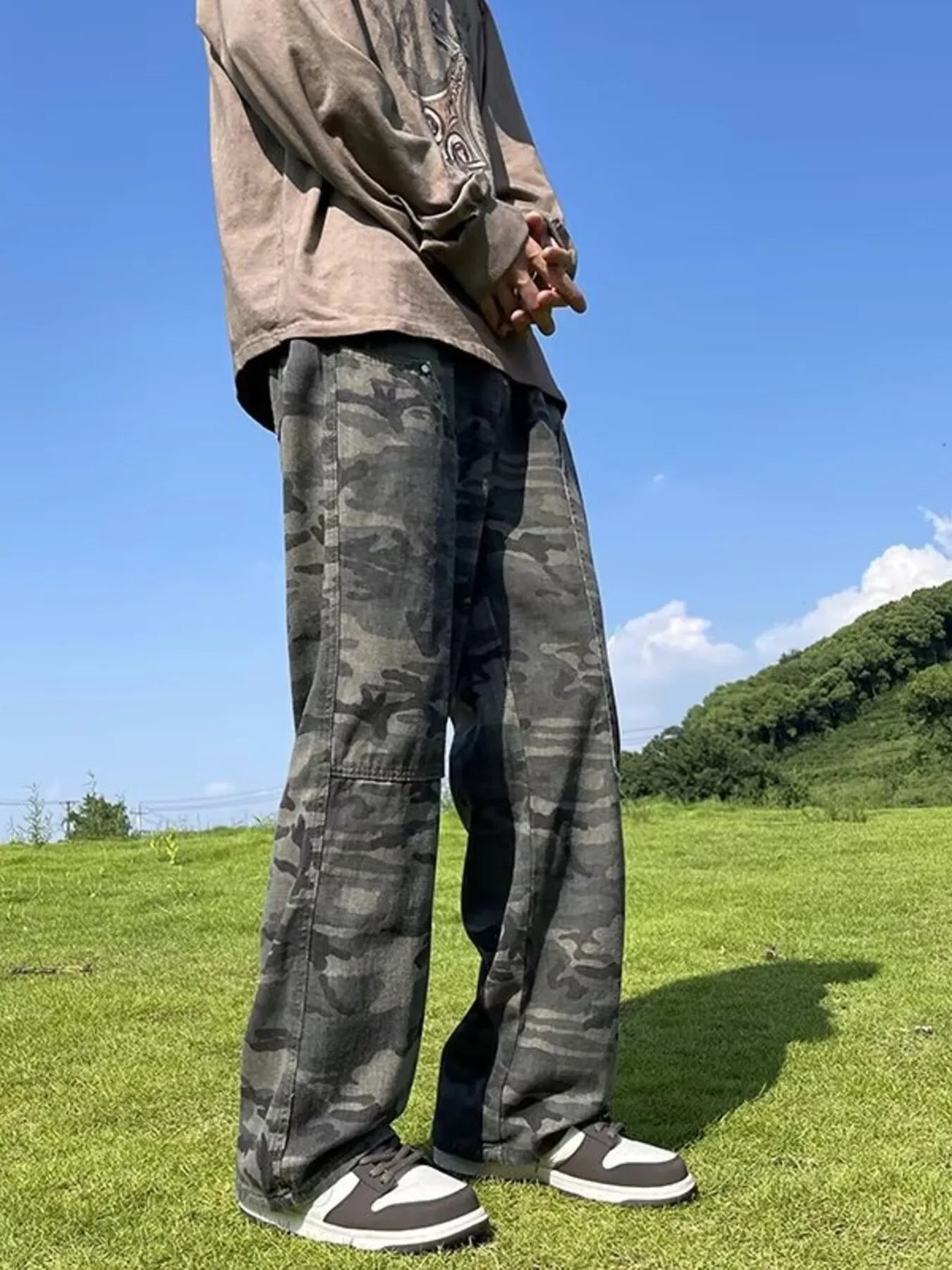 Men's Relaxed Fit Camo Cargo Pants