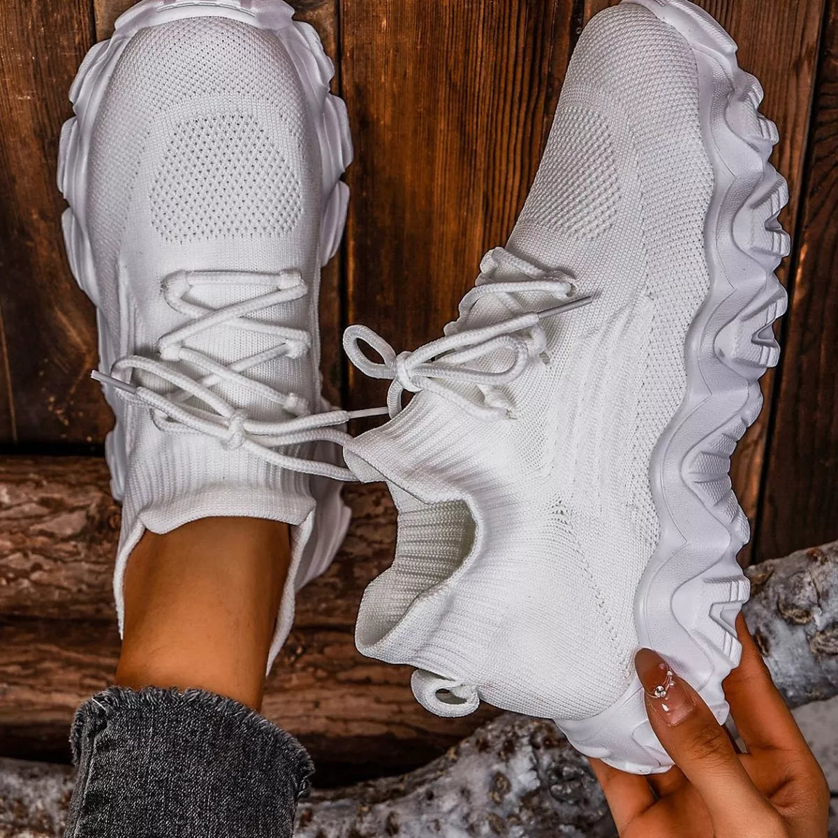 Round Toe Lace Up Athletic