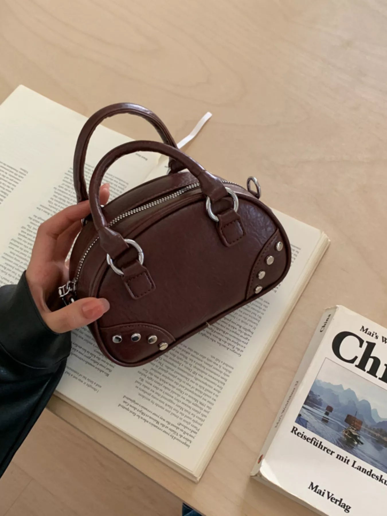 Retro Rivet Decor Crossbody Bag