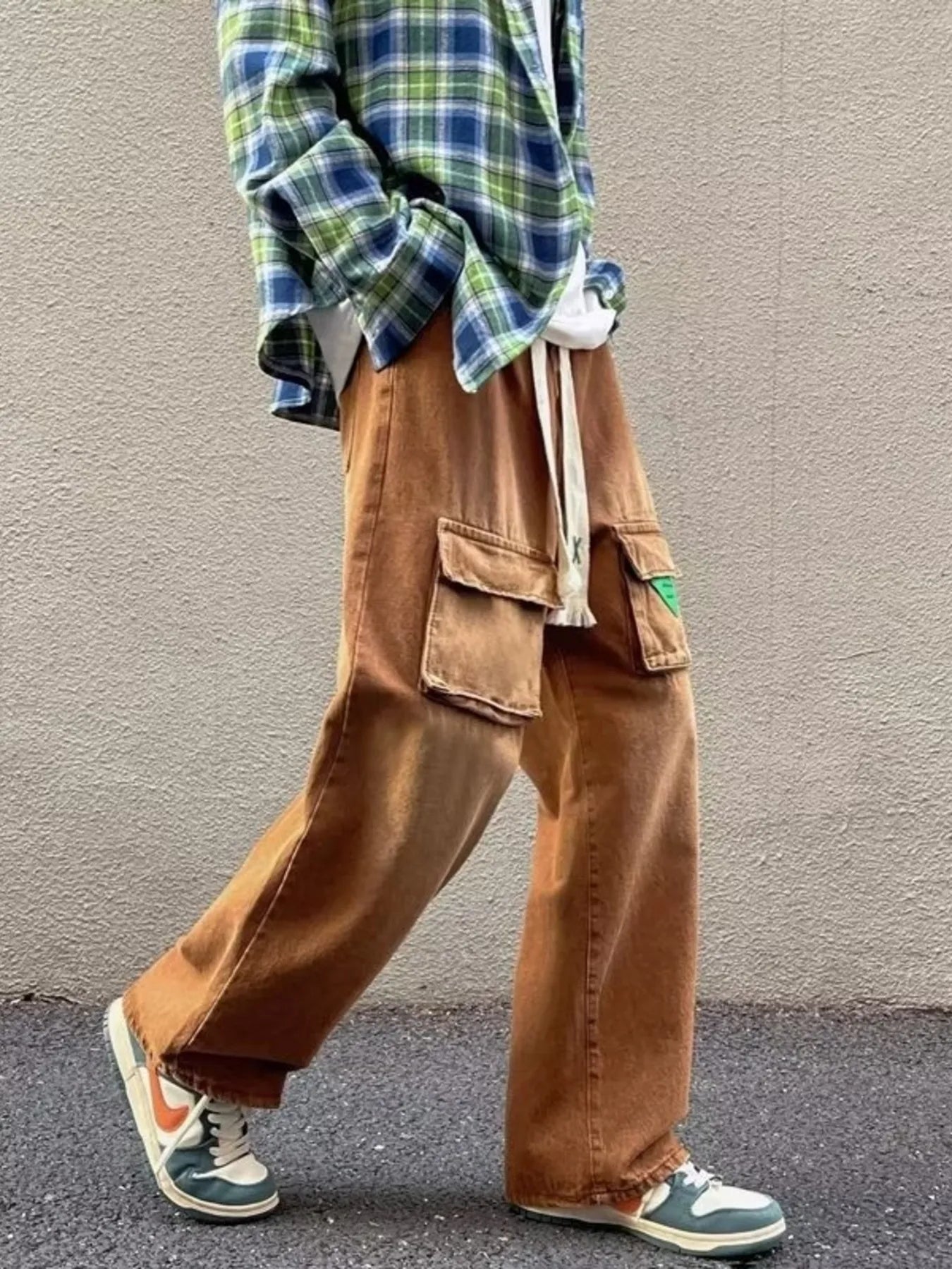 Men's Full Size Vintage Washed Wide Leg Cargo Jeans Plus Size