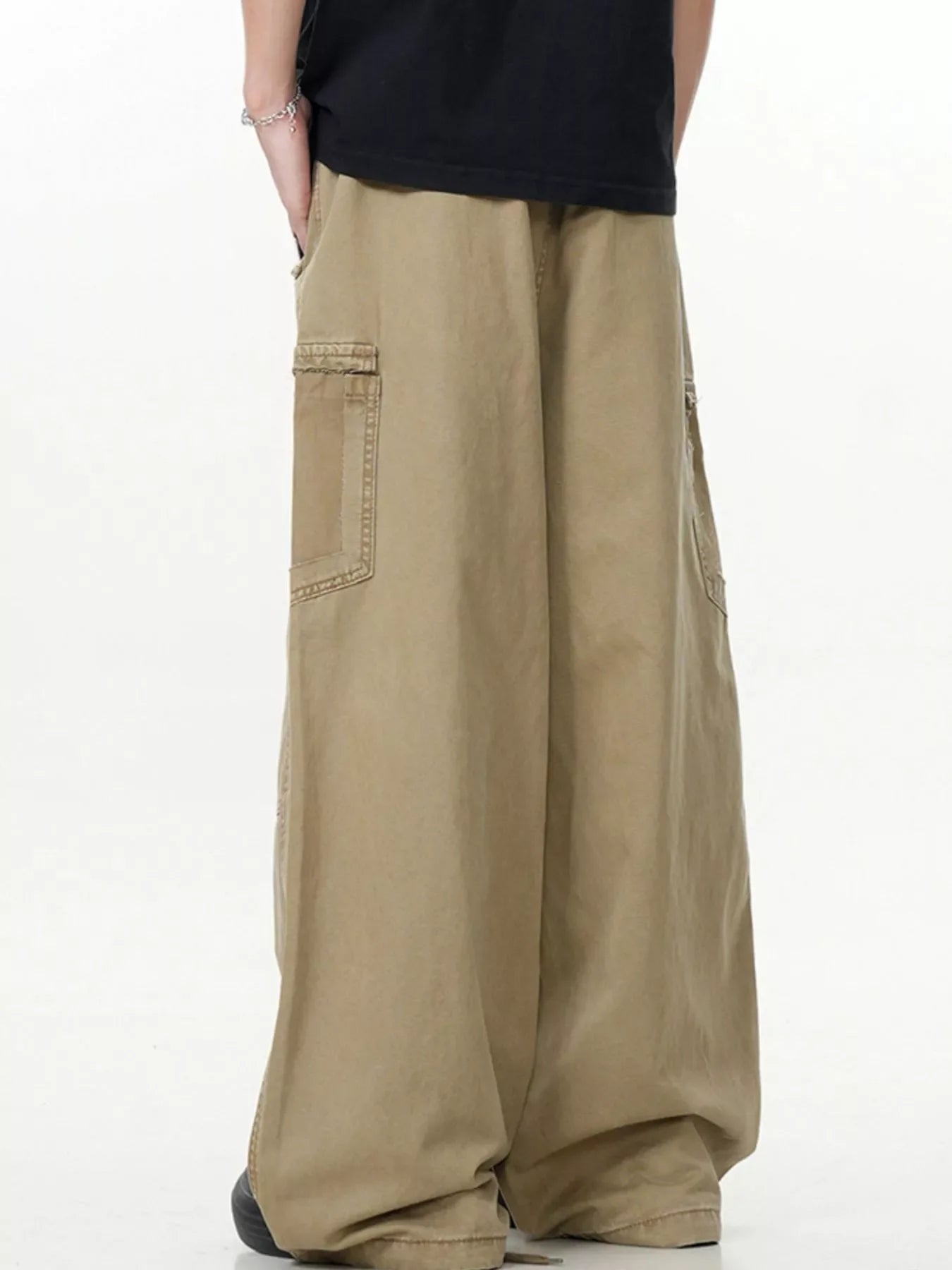 Men's Wide Leg Cargo Pants