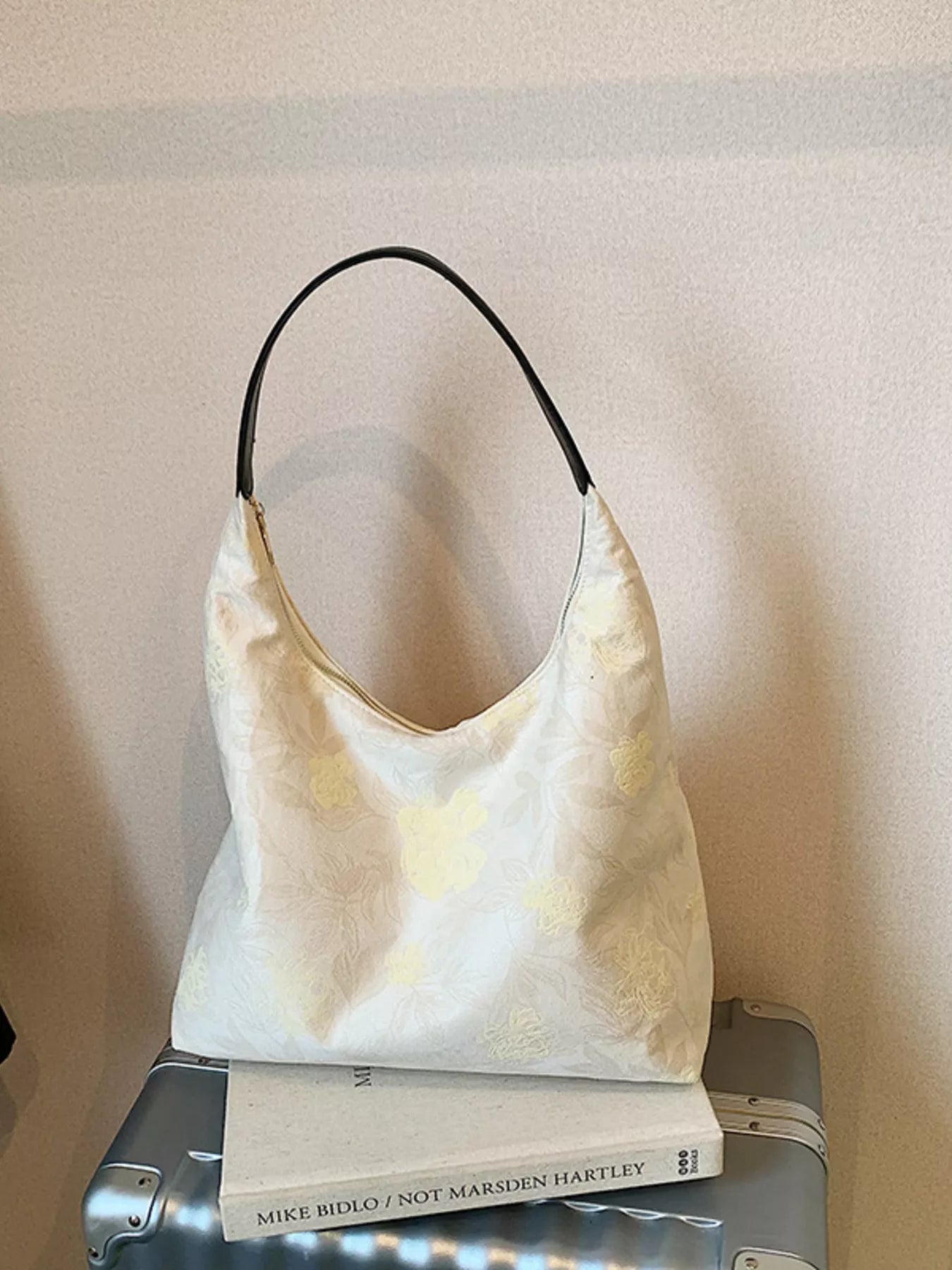 Floral Pattern Hobo Shoulder Bag