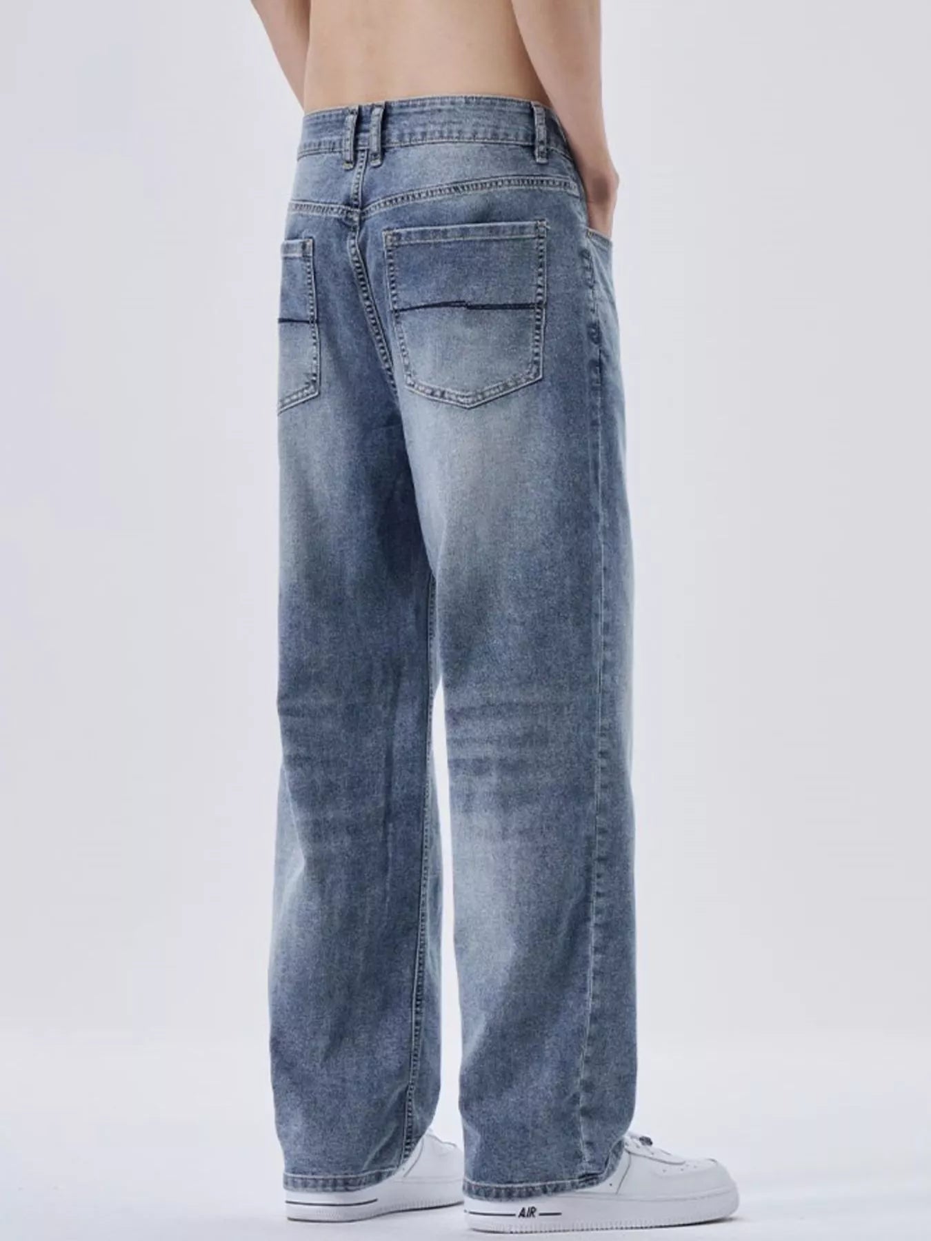 Men's Vintage Wash Wide Leg Jeans