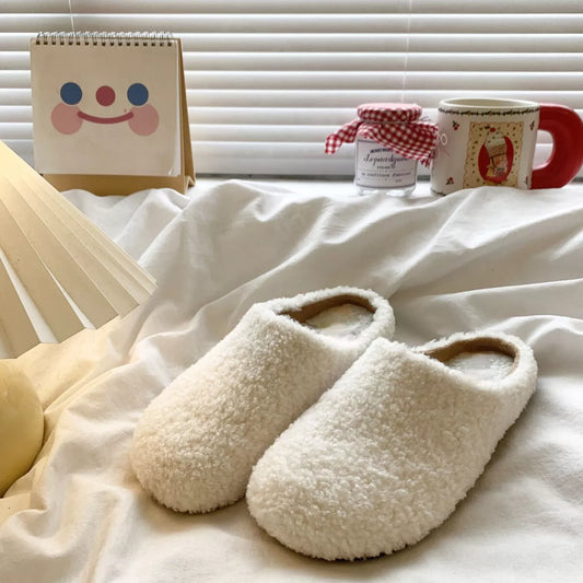 Round Toe Fuzzy Indoor Slippers