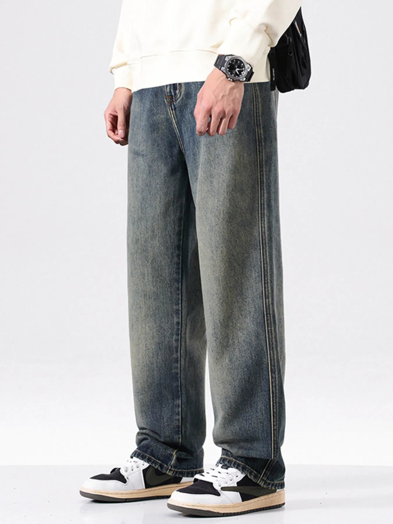 Men's Vintage Wash Wide Leg Jeans