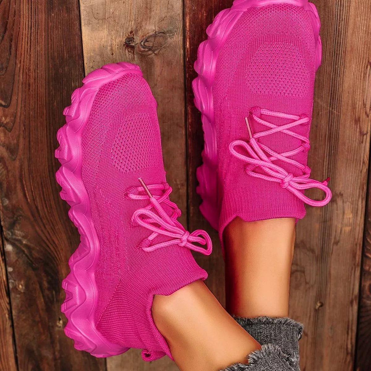Round Toe Lace Up Athletic
