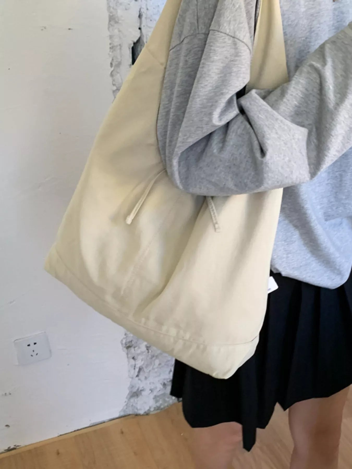 Tied Casual Lightweight Shoulder Bag