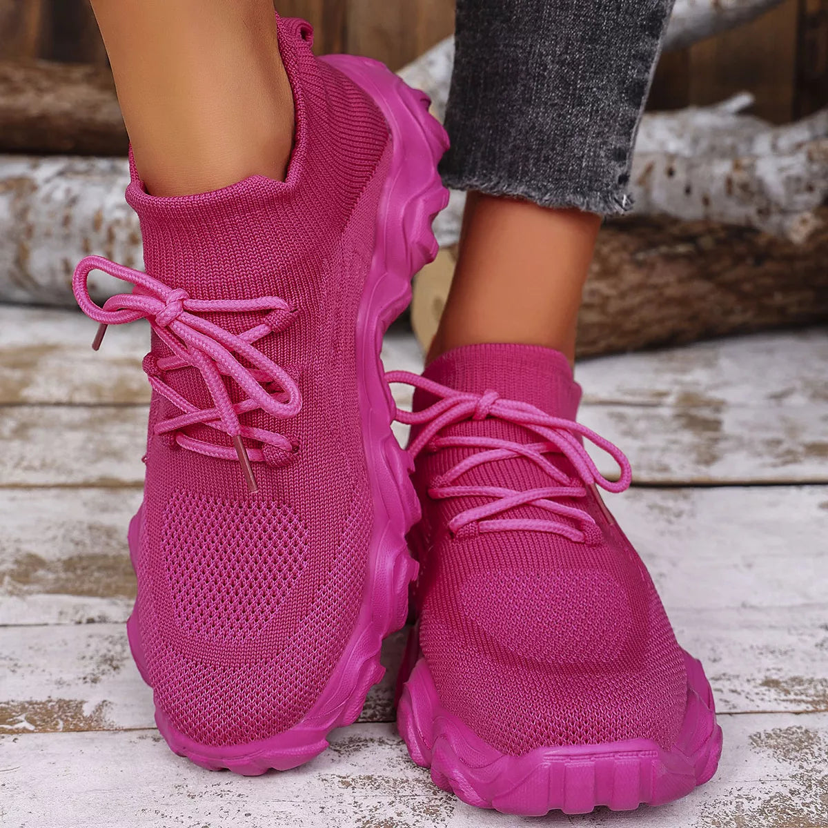 Round Toe Lace Up Athletic