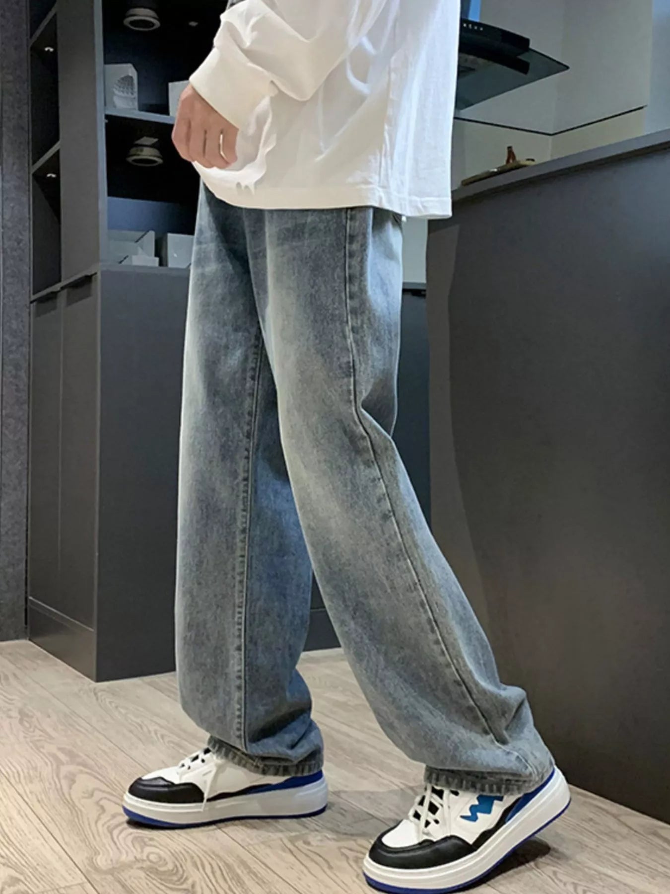 Men's Full Size Vintage Wash Wide Leg Jeans Plus Size
