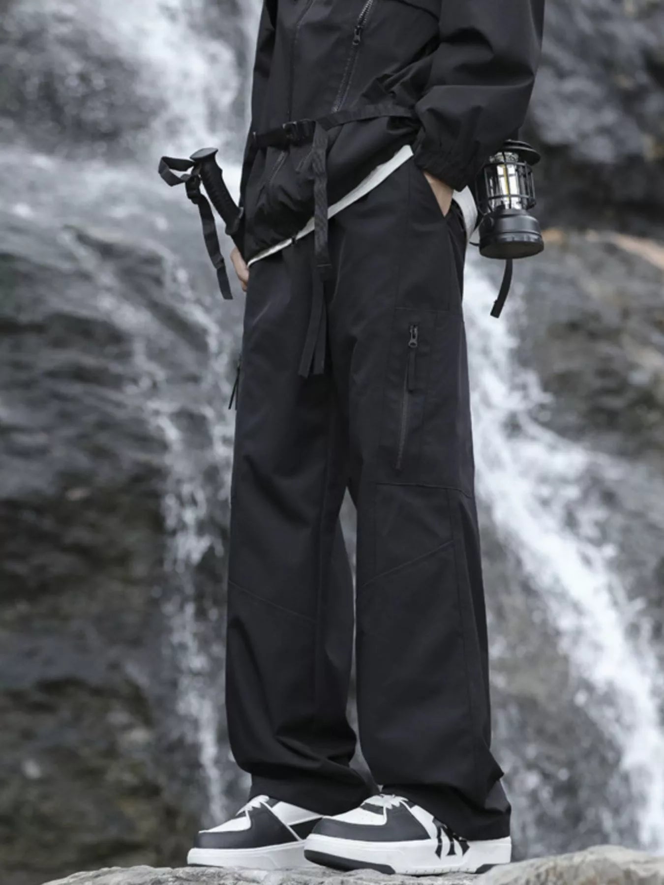 Men's Plus Size Relaxed Fit Cargo Pants with Zipper Pockets