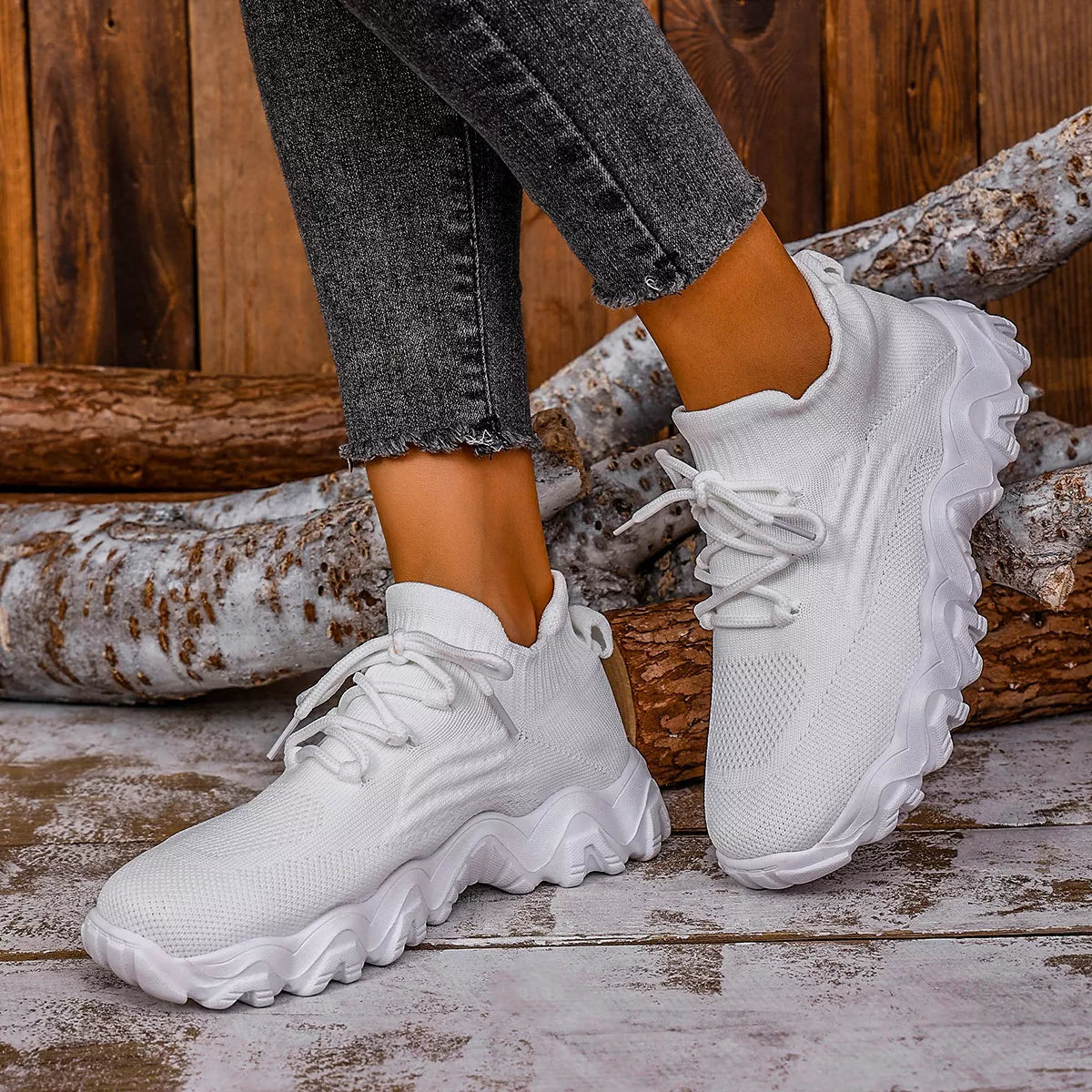 Round Toe Lace Up Athletic