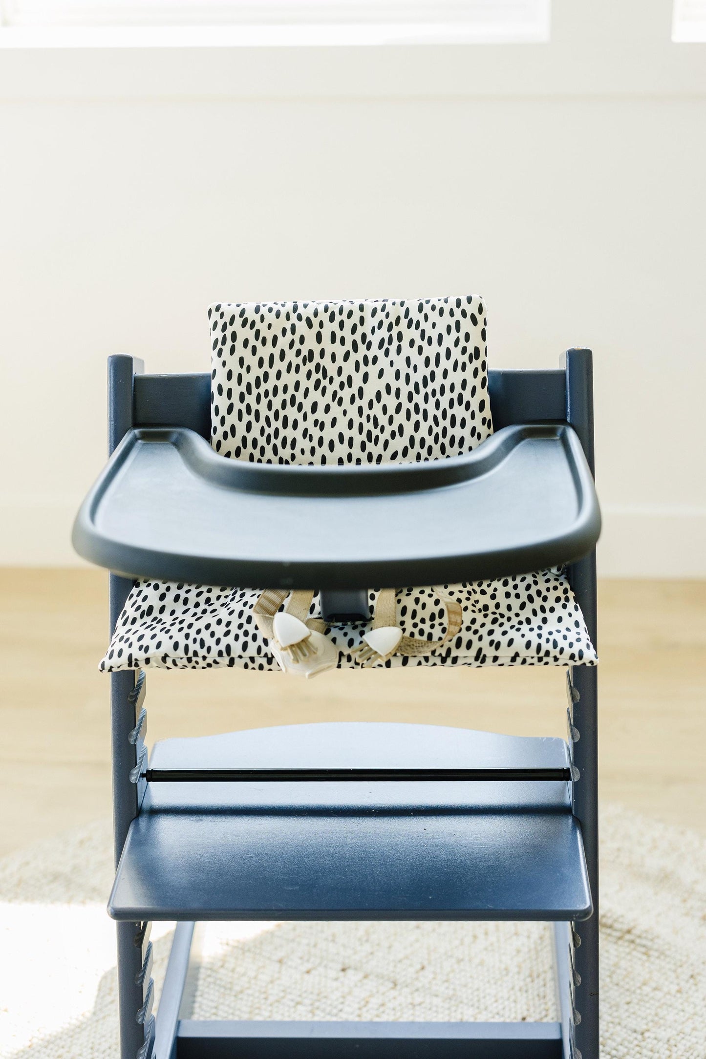 Black Polka Dot Stokke Tripp Trapp Cushion: Wipeable Highchair Accessory